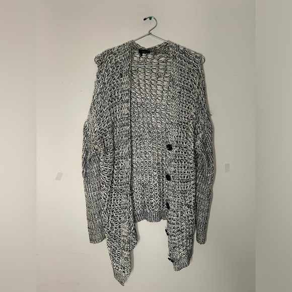 Black and white knit button down cardigan - Picture 2 of 4